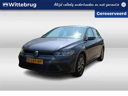 Grijs Gebruikt 2023 VW Polo Life Hatchback | € 16.950 (Goede deal)