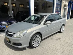 Grijs Gebruikt 2007 Opel Vectra Essentia Sedan | € 3.599 (Eerlijke prijs)