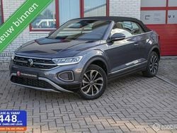 Paars Gebruikt 2022 VW T-Roc Cabriolet Style Cabriolet | € 27.950 (Eerlijke prijs)