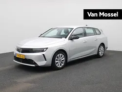 Grijs Gebruikt 2023 Opel Astra Stationwagen | € 24.940 (Eerlijke prijs)