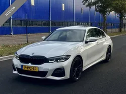 Wit Gebruikt 2022 BMW 320 Executive Sedan | € 31.990 (Eerlijke prijs)
