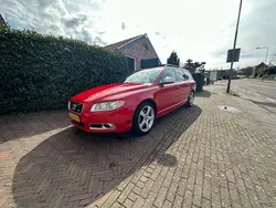 Rood Gebruikt 2010 Volvo V70 R-Design Stationwagen | € 10.999 (Super prijs)