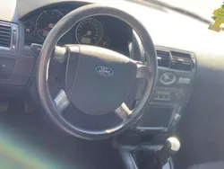 Grijs Gebruikt 2006 Ford Mondeo Ambiente Sedan | € 2.850 (Eerlijke prijs)