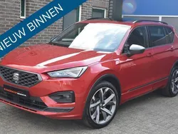 Rood, metallic lak Gebruikt 2021 Seat Tarraco Business SUV | € 35.990 (Eerlijke prijs)