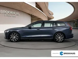 Blauw, metallic lak Gebruikt 2024 Volvo V60 Plus Stationwagen | € 47.900 (Eerlijke prijs)