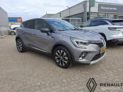 Grijs Gebruikt 2024 Renault Captur Techno SUV | € 28.500 (Eerlijke prijs)