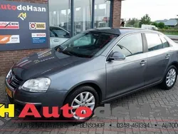 Grijs Gebruikt 2007 VW Jetta Comfortline Sedan | € 2.999 (Duur)