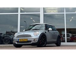Grijs, metallic lak Gebruikt 2007 Mini ONE Pepper Hatchback | € 5.344 (Duur)