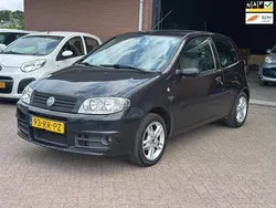 Zwart Gebruikt 2005 Fiat Punto Hatchback | € 1.650 (Eerlijke prijs)