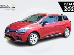 Rood Gebruikt 2018 Renault Clio IV LIMITED Hatchback | € 7.950 (Eerlijke prijs)