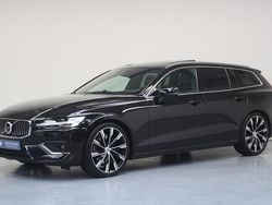 Zwart Gebruikt 2019 Volvo V60 Inscription Stationwagen | € 31.450 (Eerlijke prijs)