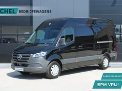 Zwart Nieuw 2024 Mercedes Sprinter Van | € 52.950