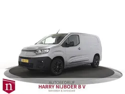 Grijs Gebruikt 2023 Fiat e-Doblò L2 50 kWh MPV | € 24.900 (Eerlijke prijs)