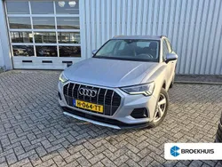 Grijs Gebruikt 2020 Audi Q3 Business SUV | € 29.900 (Eerlijke prijs)