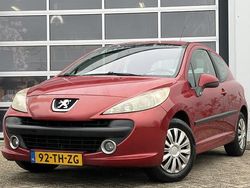 Rood Gebruikt 2006 Peugeot 207 Hatchback | € 1.450 (Iets duurder)