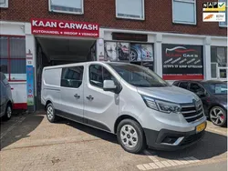Grijs Nieuw 2024 Renault Trafic Van | € 43.995