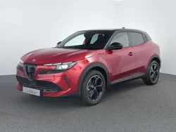 Rood, metallic lak Nieuw 2025 Alfa Romeo Junior Edizione Speciale SUV | € 45.885