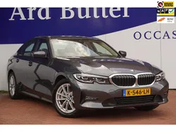 Grijs Gebruikt 2021 BMW 330 Sedan | € 27.999
