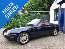 Zwart Gebruikt 1993 Mazda MX5 Cabriolet | € 11.250