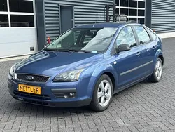 Blauw Gebruikt 2005 Ford Focus Hatchback | € 850 (Super prijs)