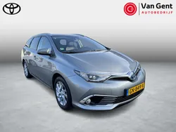 Toyota Auris Touring Sports