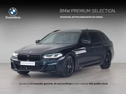 Zwart Gebruikt 2023 BMW 530e M Sport Stationwagen | € 47.450 (Eerlijke prijs)