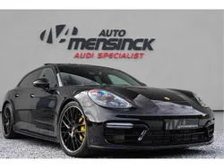 Zwart, metallic lak Gebruikt 2022 Porsche Panamera Platinum Edition Sedan | € 89.950 (Eerlijke prijs)