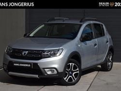 Grijs Gebruikt 2020 Dacia Sandero Stepway Hatchback | € 12.449 (Eerlijke prijs)
