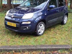 Blauw Gebruikt 2014 Fiat Panda Lounge Hatchback | € 2.950 (Goede deal)