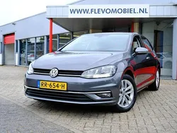 Grijs Gebruikt 2018 VW Golf VII Comfortline Hatchback | € 12.950 (Eerlijke prijs)
