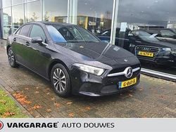Zwart Gebruikt 2019 Mercedes A200 Business Sedan | € 23.950 (Goede deal)