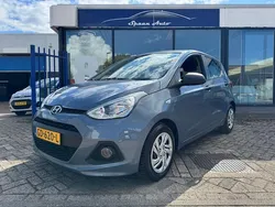 Blauw Gebruikt 2015 Hyundai i10 Hatchback | € 5.750 (Eerlijke prijs)