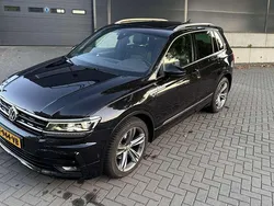 Zwart Gebruikt 2020 VW Tiguan Highline SUV | € 31.450 (Eerlijke prijs)