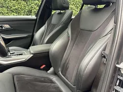 Grijs Gebruikt 2020 BMW 330 M Sport Stationwagen | € 32.500 (Eerlijke prijs)