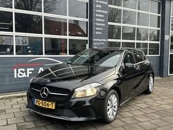 Zwart Gebruikt 2017 Mercedes A160 Ambition Hatchback | € 15.890 (Eerlijke prijs)