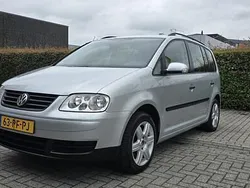 Grijs Gebruikt 2004 VW Touran MPV | € 1.999