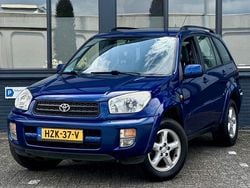 Blauw, metallic lak Gebruikt 2002 Toyota RAV4 Sol SUV | € 6.950 (Iets duurder)