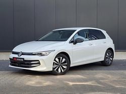 Wit Gebruikt 2025 VW Golf VIII Edition Hatchback | € 33.445 (Eerlijke prijs)
