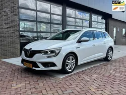 Wit Gebruikt 2018 Renault Mégane GrandTour Zen Stationwagen | € 8.975 (Super prijs)