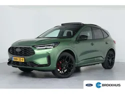 Groen Gebruikt 2025 Ford Kuga ST-Line X SUV | € 48.900 (Eerlijke prijs)