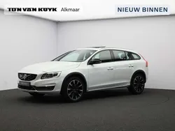 Gebruikt 2015 Volvo V60 CC Stationwagen | € 26.950 (Eerlijke prijs)