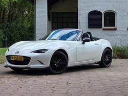 Wit Gebruikt 2022 Mazda MX5 Luxury Cabriolet | € 27.740 (Goede deal)