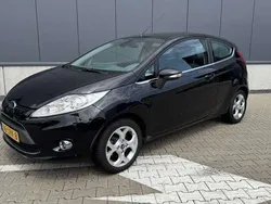 Zwart Gebruikt 2010 Ford Fiesta Titanium Hatchback | € 3.850 (Eerlijke prijs)