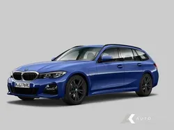 Blauw, metallic lak Gebruikt 2022 BMW 330e M Sport Stationwagen | € 36.950 (Super prijs)