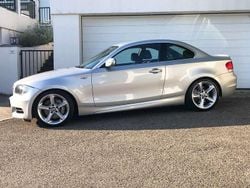 Zilver Gebruikt 2010 BMW 135 Coupé Coupé | € 27.000