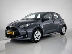 Grijs metallic Gebruikt 2024 Toyota Yaris Active Hatchback | € 23.445 (Eerlijke prijs)