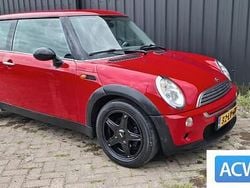 Rood Gebruikt 2003 Mini ONE Hatchback | € 500 (Goede deal)