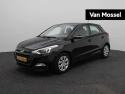 Zwart Gebruikt 2018 Hyundai i20 Comfort Hatchback | € 12.940 (Eerlijke prijs)