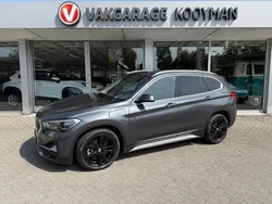 Grijs Gebruikt 2020 BMW X1 xLine SUV | € 27.350 (Eerlijke prijs)