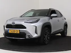Grijs Gebruikt 2023 Toyota Yaris Cross X-plore SUV | € 27.950 (Eerlijke prijs)